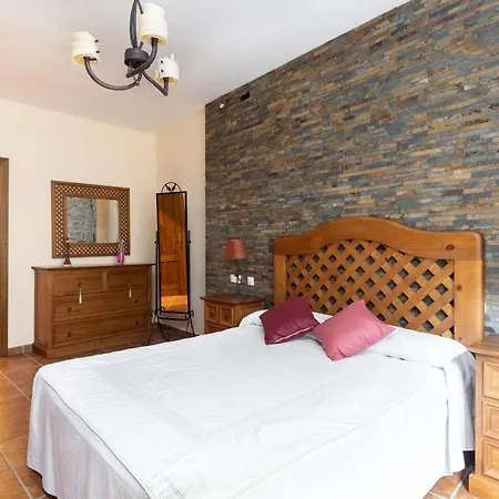 Home2book Charming Realejos *