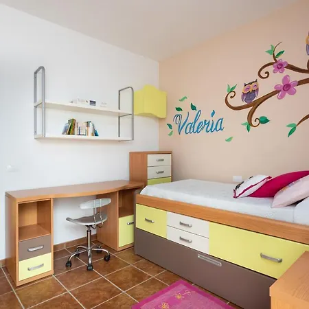 Home2book Charming Realejos Daire
