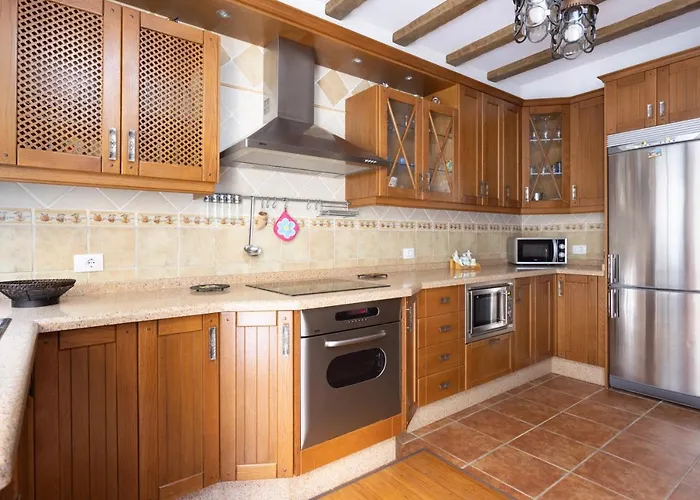 Home2book Charming Realejos *